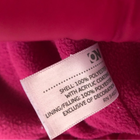 Girl’s Old Navy Pink Puffer Vest - Picture 5 of 7